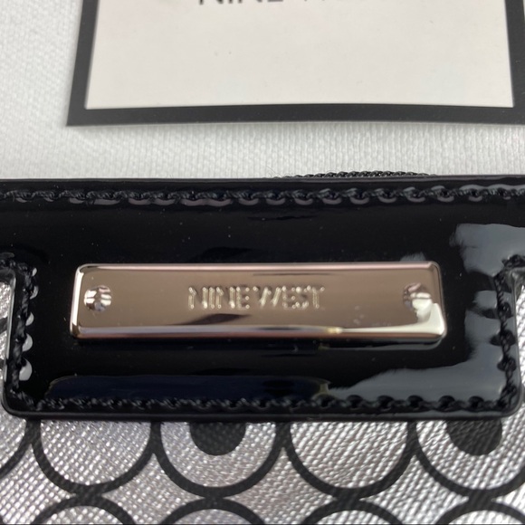 Nine West Clutch Silver Black - Picture 3 of 6